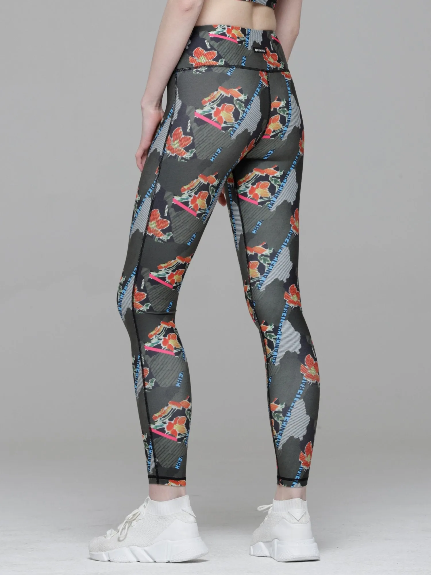 IMAGE PANTS 3.0, FACADE