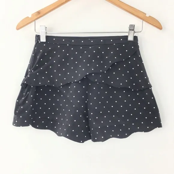 Intermix Women Shorts Lenox Black Polka Dot Scalloped Layered Dress Shorts Sz P