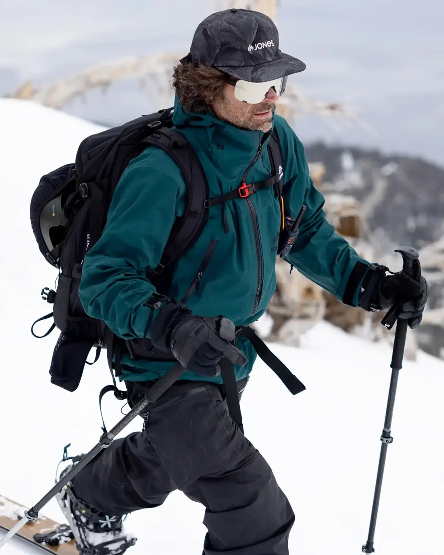 Jones Men's Shralpinist Recycled Gore-Tex 3L Snow Jacket