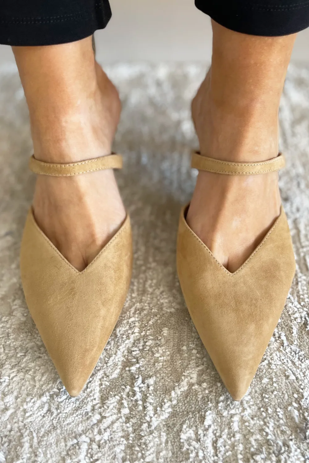 Kanika Heel
