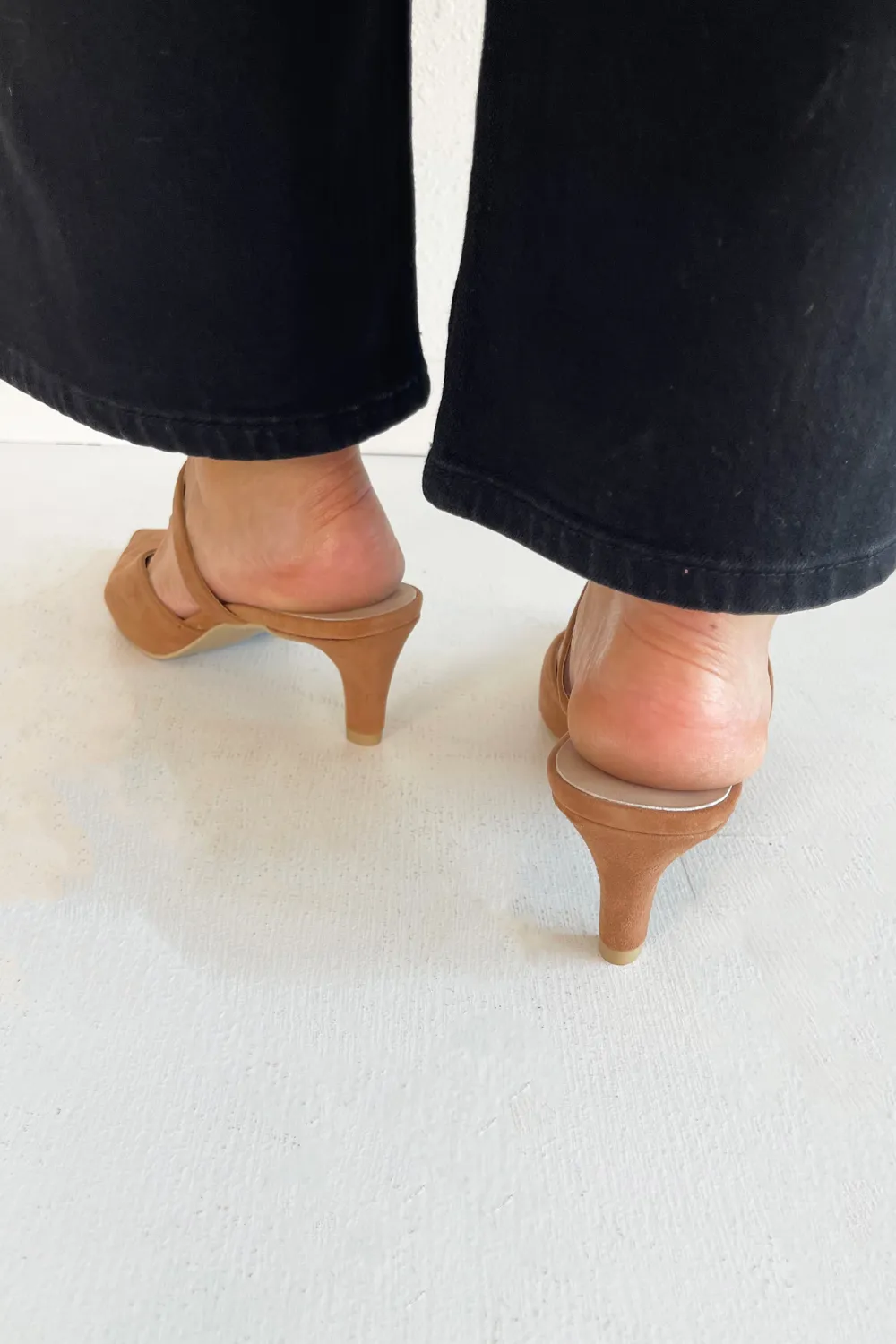Kanika Heel