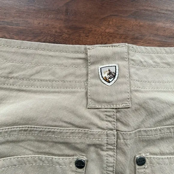 Kuhl Free Range Shorts 6 1/2&quot; Tan Size 4