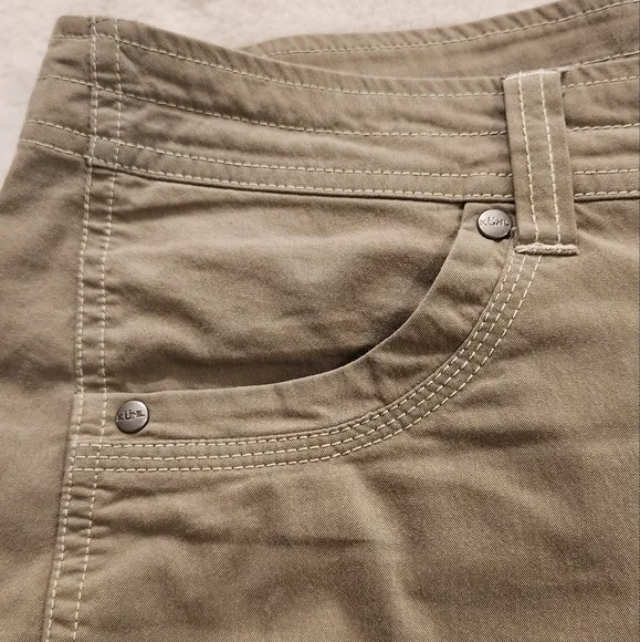 Kuhl Women’s Free Range Shorts 6 1/2&quot; Inseam Size 8
