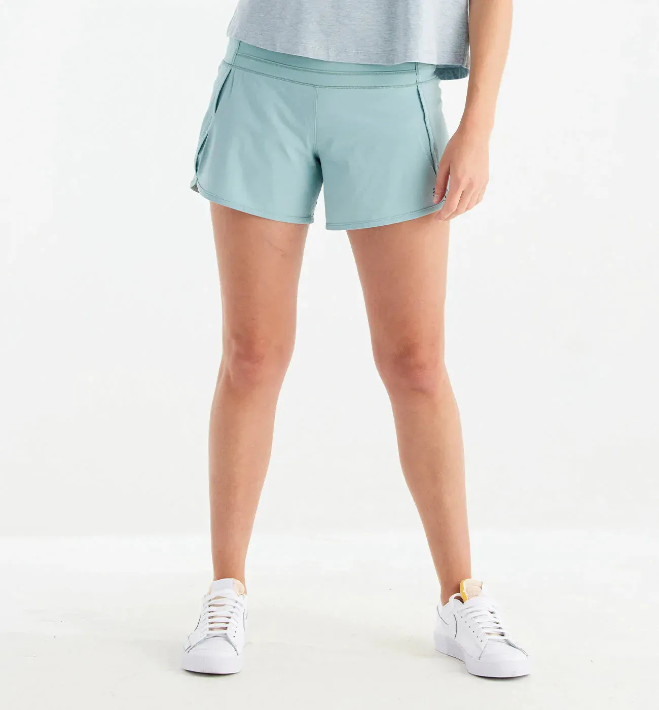 LADIES FREE FLY BAMBOO LINED BREEZE SHORT - 4IN