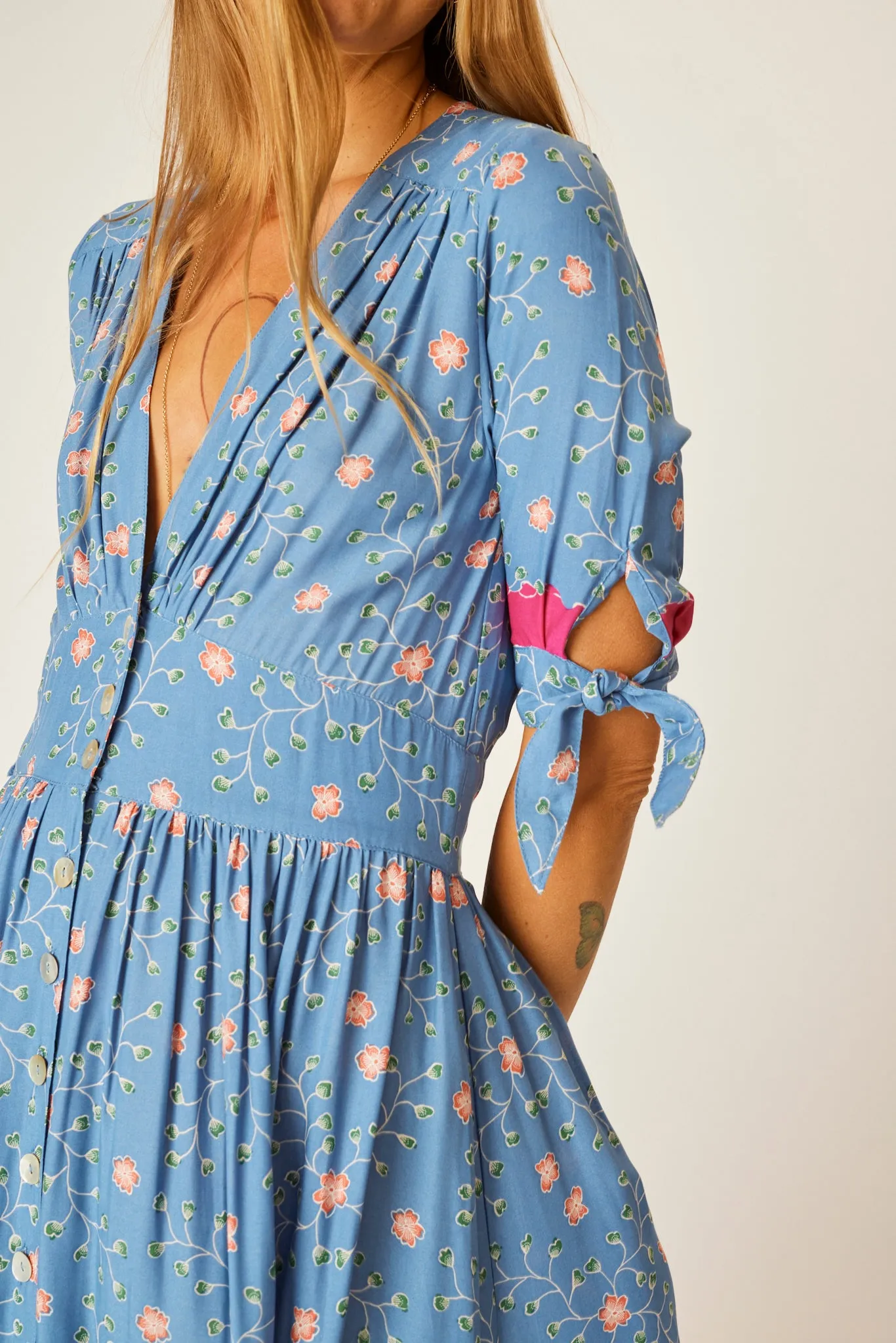 LAYLA DRESS