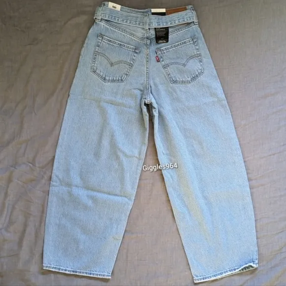 Levi's Belted Baggy Jeans in Living Legend