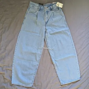 Levi's Belted Baggy Jeans in Living Legend