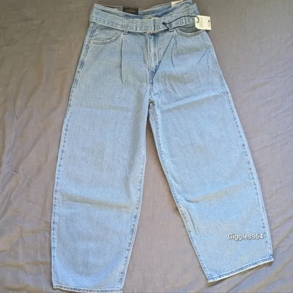 Levi's Belted Baggy Jeans in Living Legend