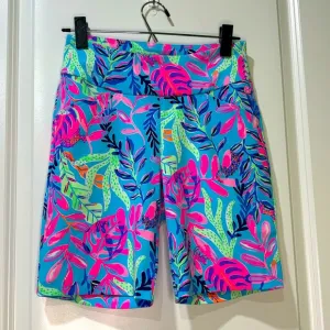 Lilly Pulitzer Luxletic Reid Golf Shorts You’ve Been Spotted Size 00