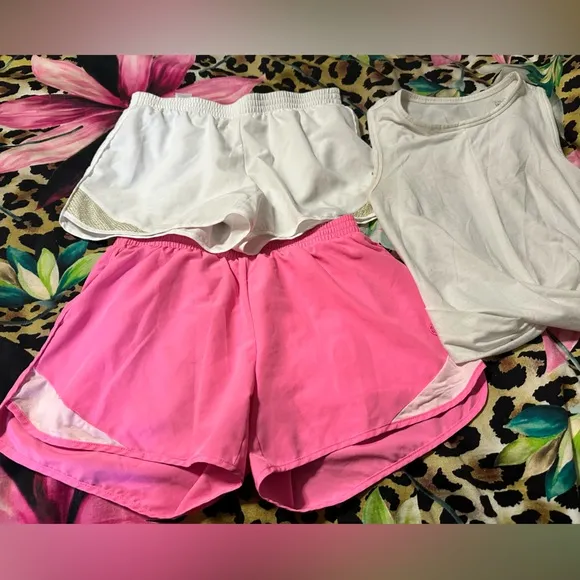 Lilly Pulitzer UPF 50 Luxletic shorts x2 (4” inseam) &amp; free white tank size XS.