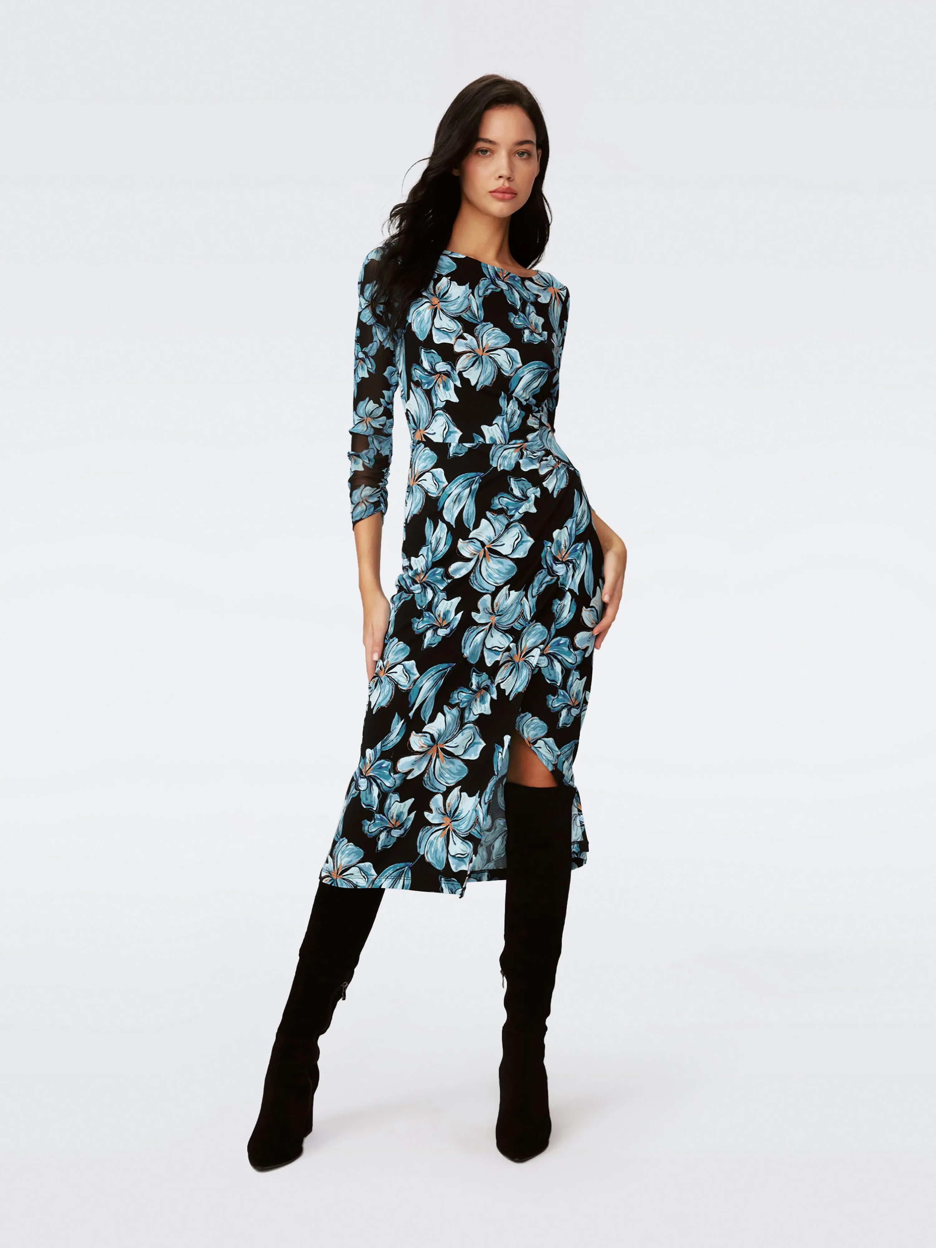Linea Dress