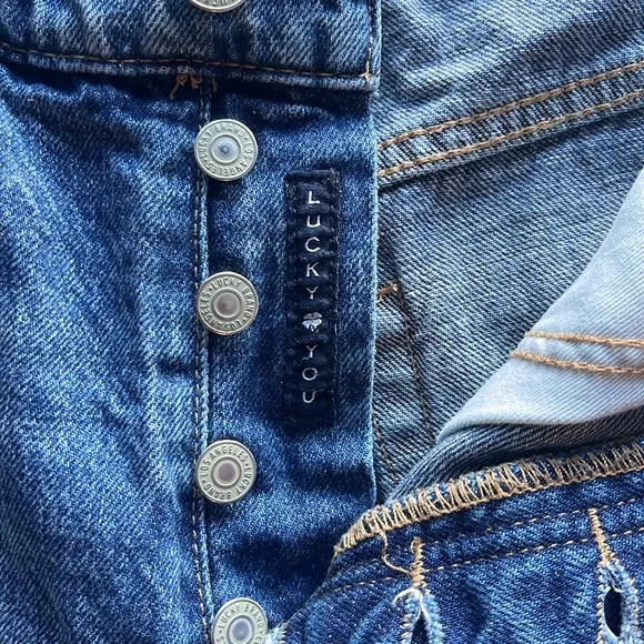 Lucky Brand 90s Midi High Rise Denim Shorts ✧ Size 2/26
