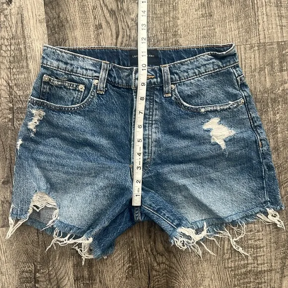 Lucky Brand 90s Midi High Rise Denim Shorts ✧ Size 2/26
