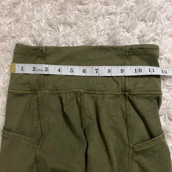 Lululemon Ice Wash Moss Green Fast and Free Short 10&quot; Size 4
