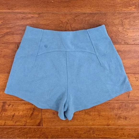 Lululemon Ribbed Softstreame Soft Stream High Rise Shorts Utility Blue Sz 4