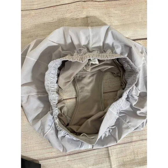 Lululemon Women's Hotty Hot Athletic Lined Shorts - 6