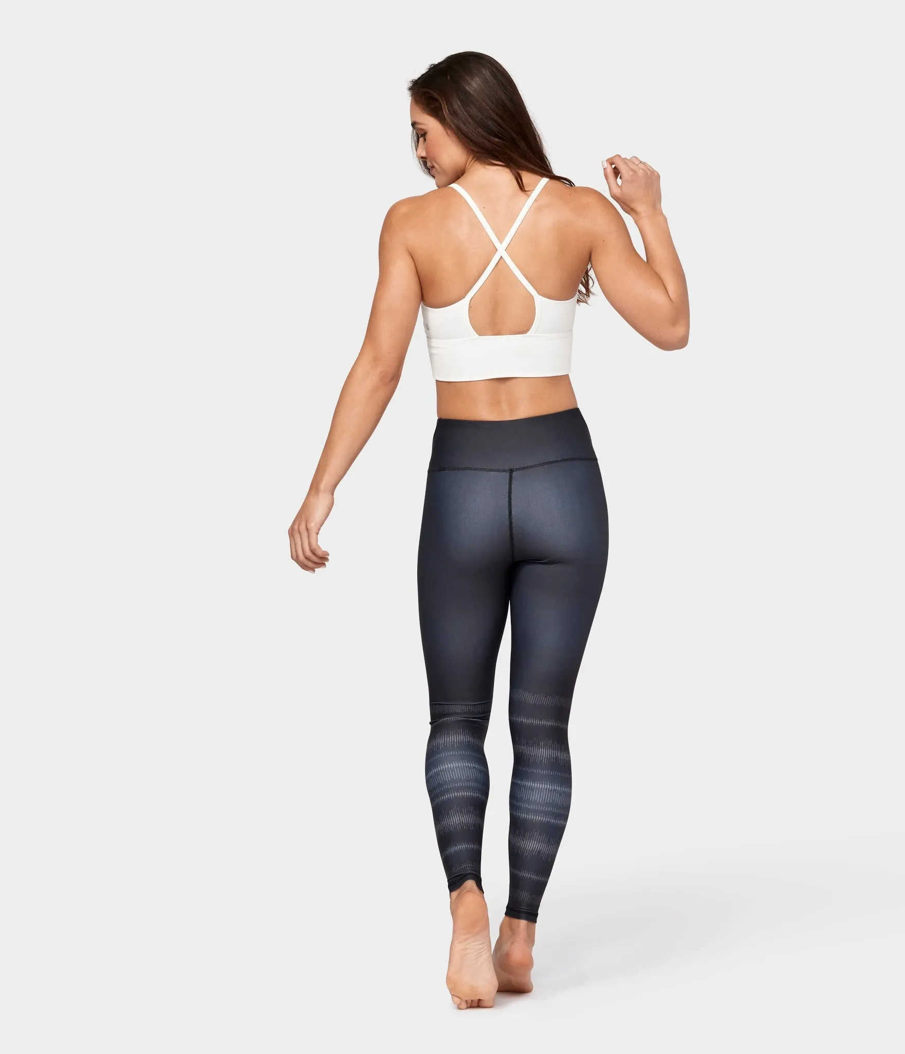 Manduka Apparel - Women's Etch Print Legging - Black Multi