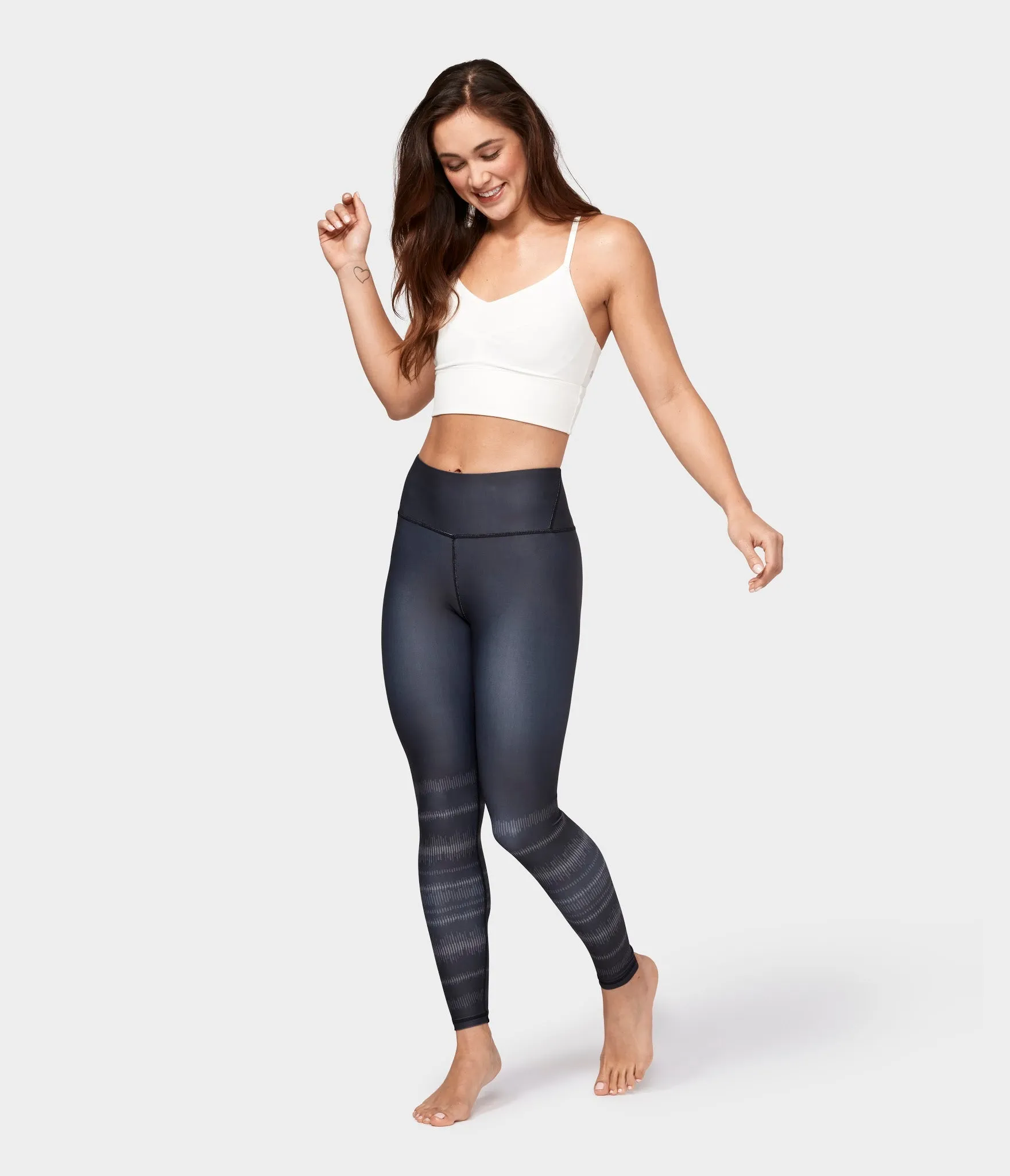Manduka Apparel - Women's Etch Print Legging - Black Multi