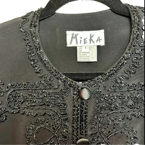 Mieka Black Beaded Embellished Cropped  Jewel Neck Evening Blazer Jacket Size 8