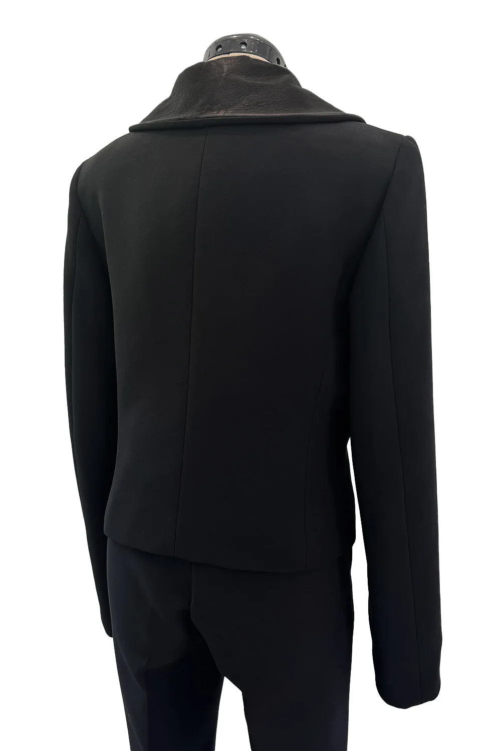 Minimalist Fall 2000 Gucci by Tom Ford Runway Look 3 Black Pant Suit w Leather Collar Detailing