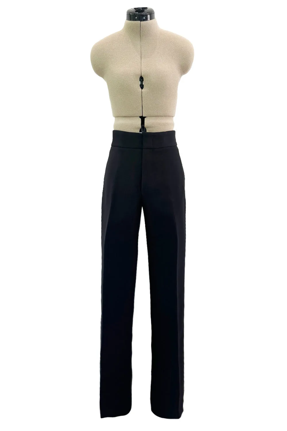 Minimalist Fall 2000 Gucci by Tom Ford Runway Look 3 Black Pant Suit w Leather Collar Detailing