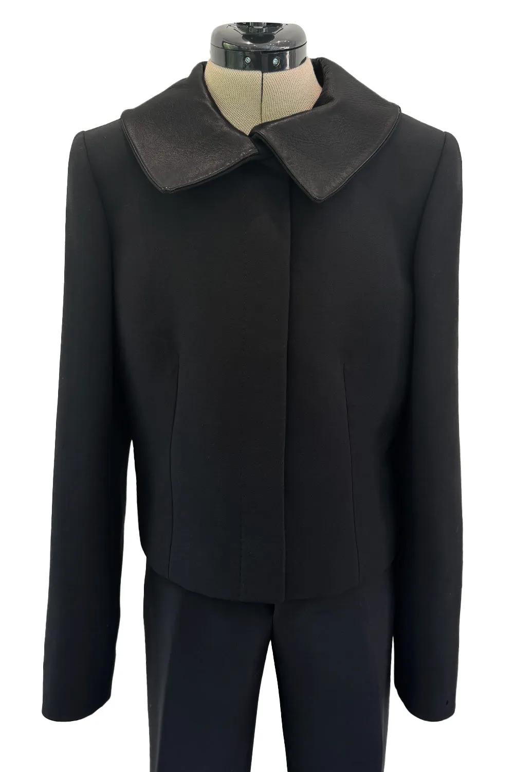 Minimalist Fall 2000 Gucci by Tom Ford Runway Look 3 Black Pant Suit w Leather Collar Detailing