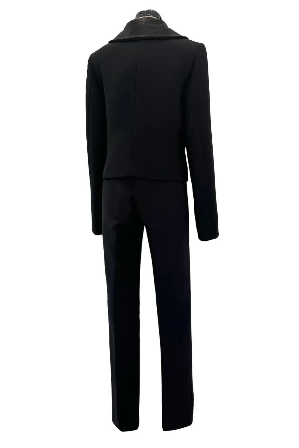 Minimalist Fall 2000 Gucci by Tom Ford Runway Look 3 Black Pant Suit w Leather Collar Detailing