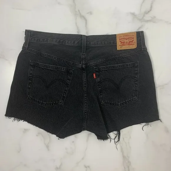 NEW Levis 501 black high rise denim shorts 32