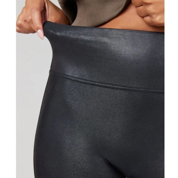 New SPANX Faux Leather High Rise Compressing Bike Shorts in Black Small