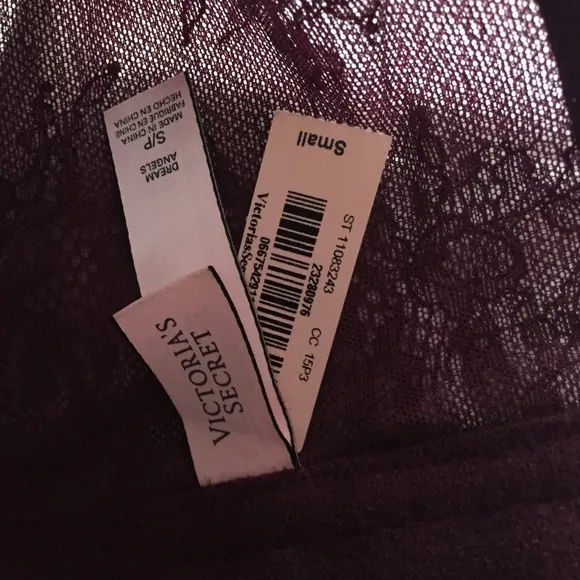 New Victoria's Secret Velvet Bra