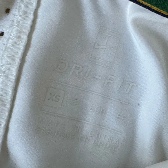 Nike women’s tennis outfit size XS