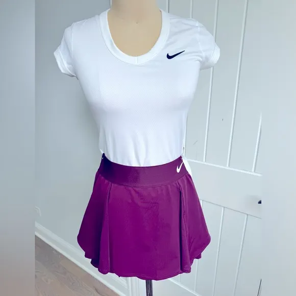 Nike women’s tennis outfit size XS