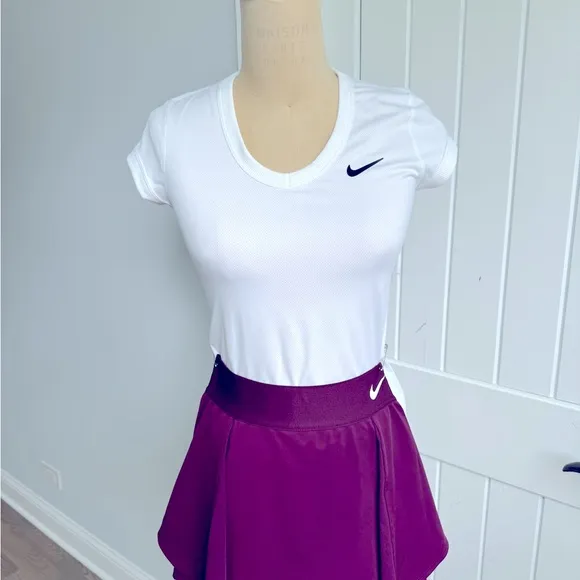 Nike women’s tennis outfit size XS