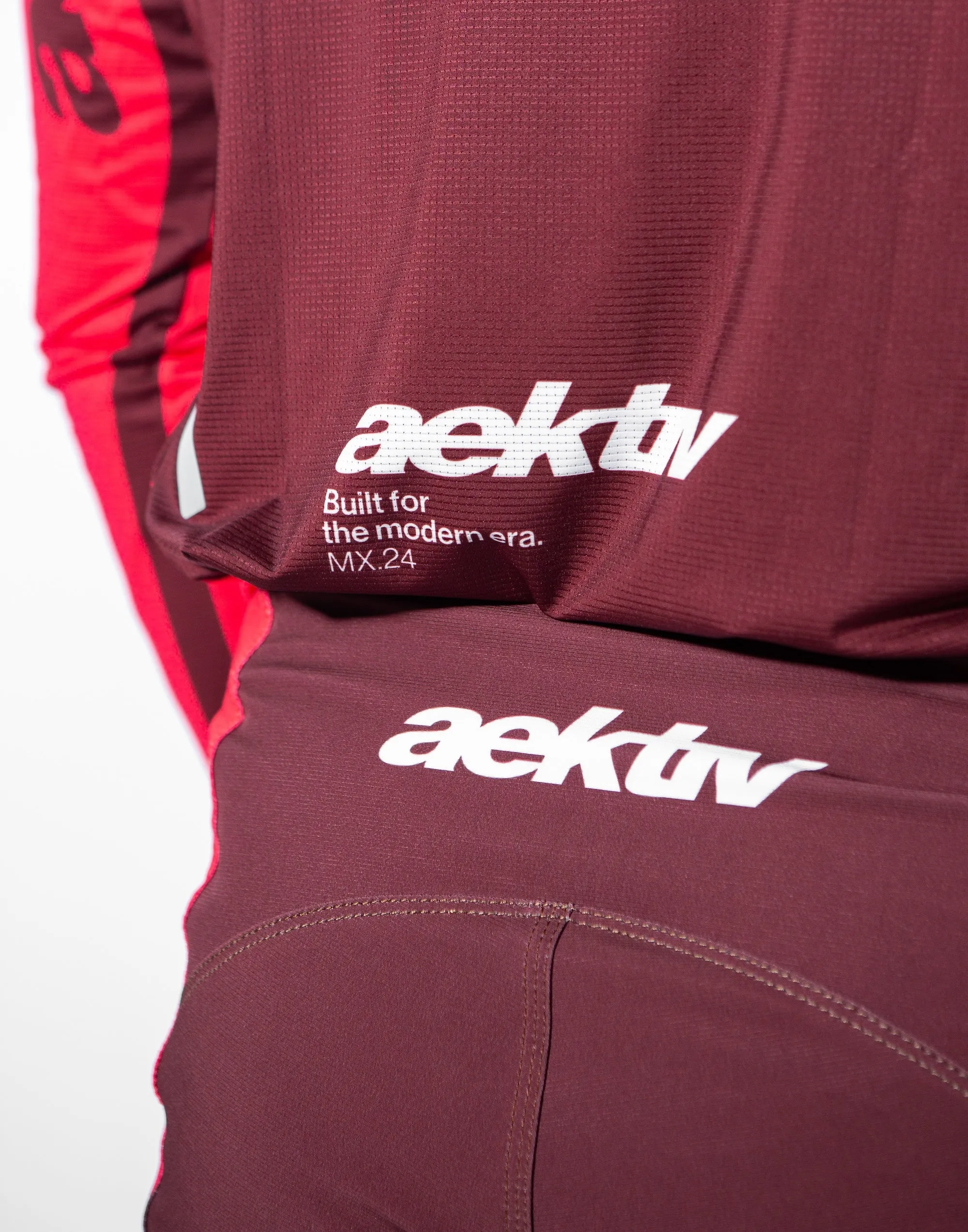 NOVA Strike Red Pants
