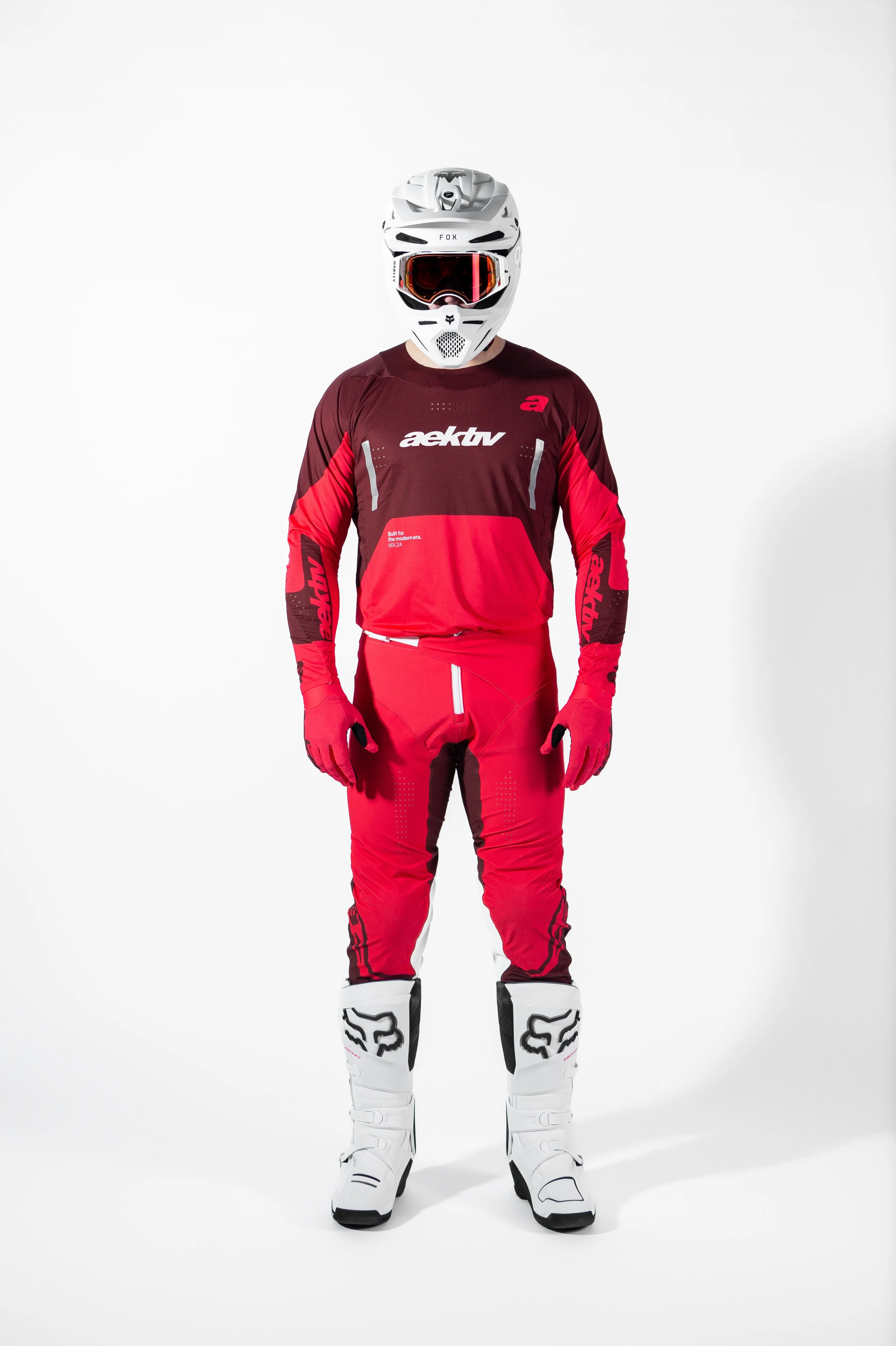 NOVA Strike Red Pants