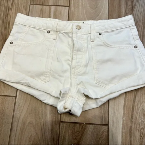 NWOT Free People Beginners Luck Shorts - 29