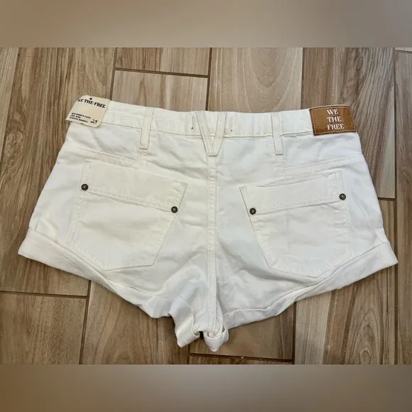 NWOT Free People Beginners Luck Shorts - 29
