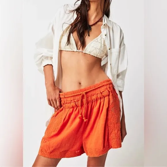 NWOT Free People | Day Blooms Cutwork Shorts | XS