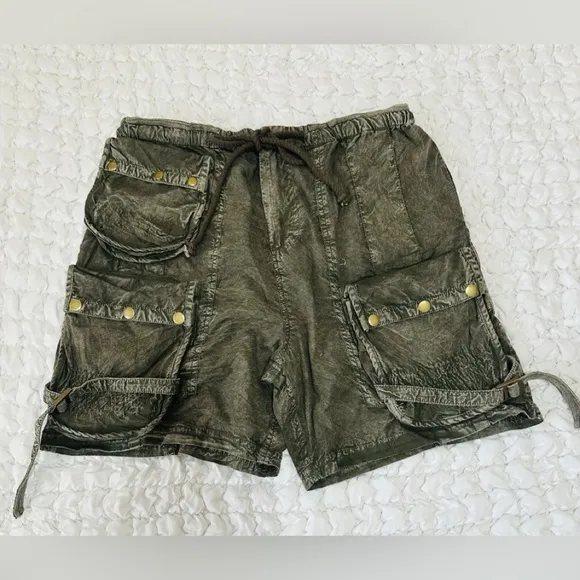 NWOT Free People Moon Bay Utility Parachute Shorts Womens Sz M Washed Army Green