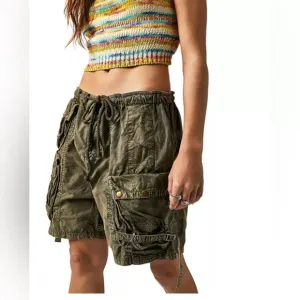 NWOT Free People Moon Bay Utility Parachute Shorts Womens Sz M Washed Army Green
