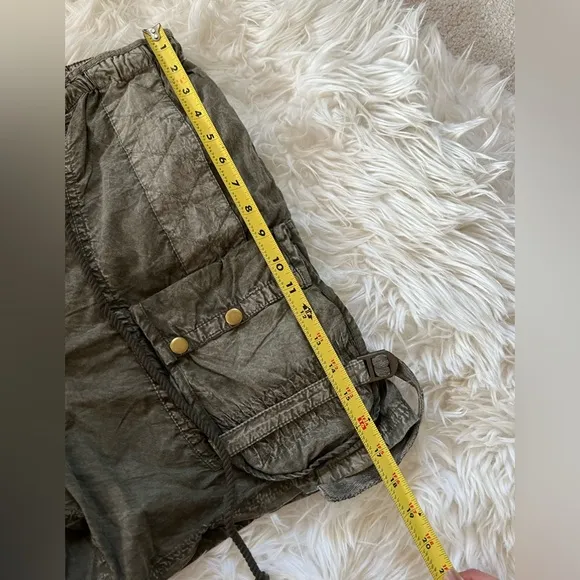 NWOT Free People Moon Bay Utility Parachute Shorts Womens Sz M Washed Army Green