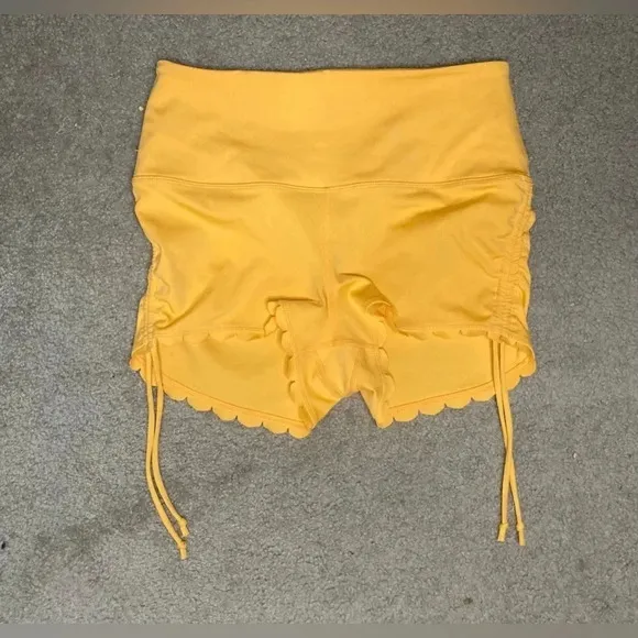 NWOT Free People Sun's Out Ruched Side Tie Shorts Size Medium in Mango Orange