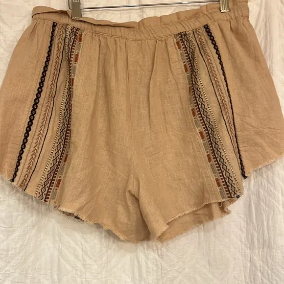 NWOT Free People Undertow Embroidered Shorts