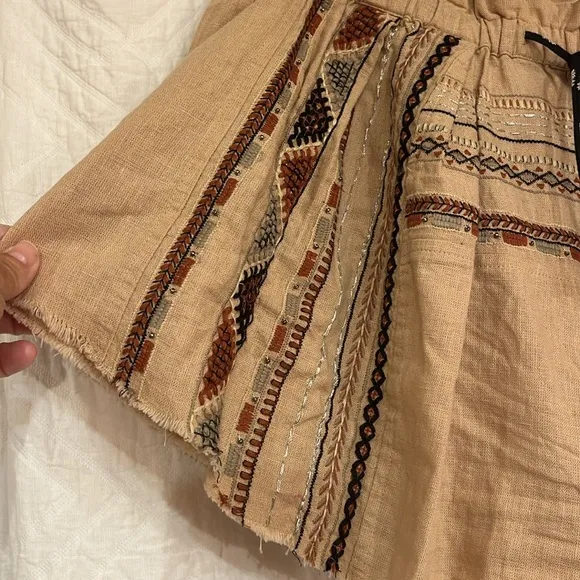 NWOT Free People Undertow Embroidered Shorts