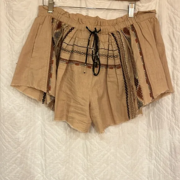 NWOT Free People Undertow Embroidered Shorts