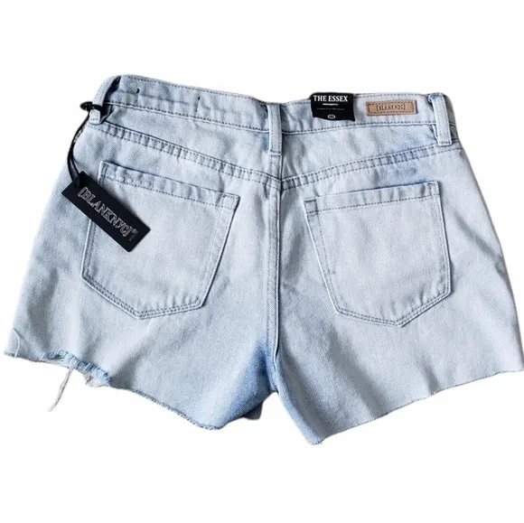NWT Blank NYC Essex Light Wash Cut-off Shorts
