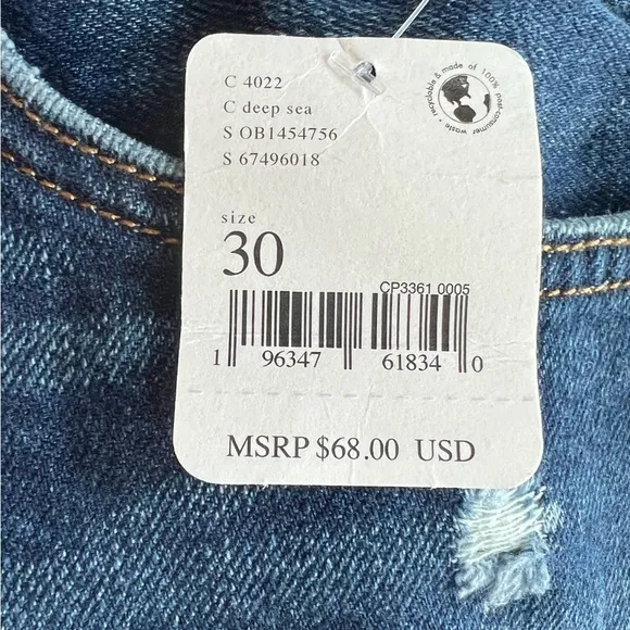 NWT Free people distressed Jean shorts