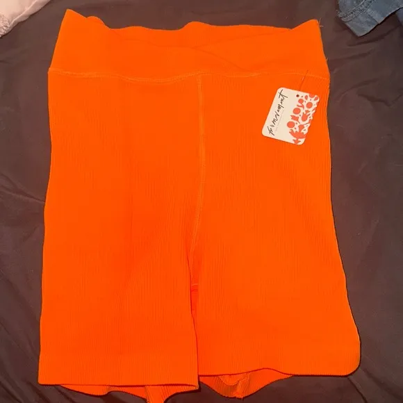 NWT Free People Free Throw shorts size xs