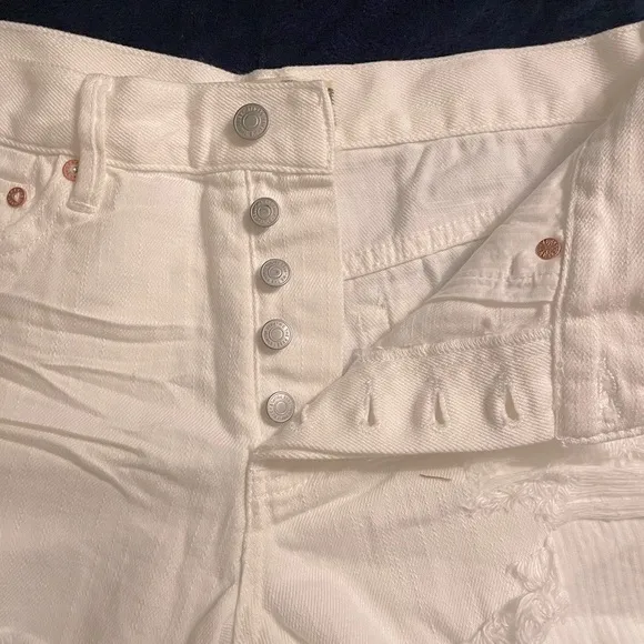 NWT Free People Looking Good Vibrations White Shorts Size 29 butterfly