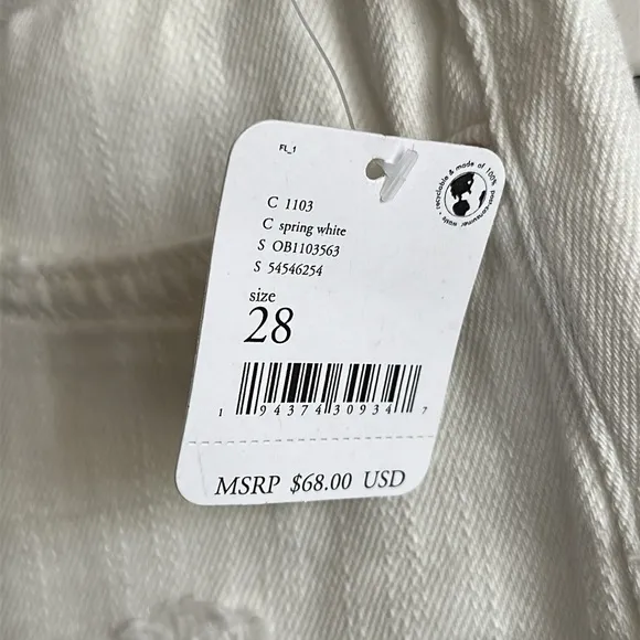 NWT Free People Loving Good Vibrations Shorts! Size 28